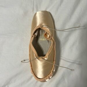 Freed wing block size 5XX